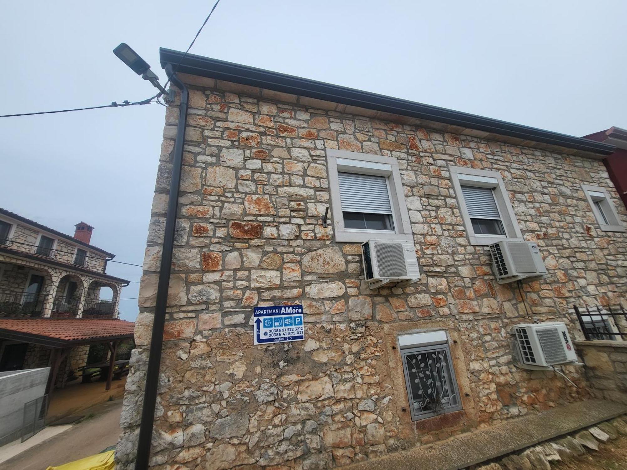 Villa Amore Radini Istrian Romantic Studio With Private Parking And Terrace Brtonigla Kültér fotó